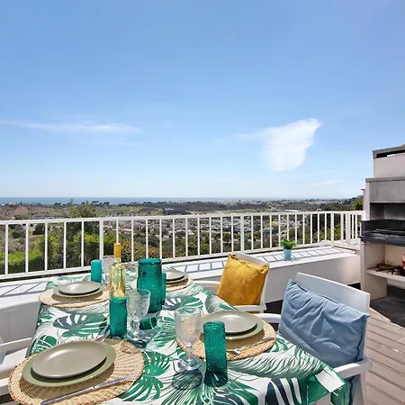 Ocean View Hakuna Matata Apartment Albufeira