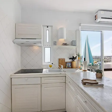 Ocean View Hakuna Matata Apartment Albufeira