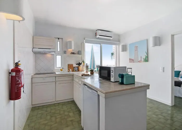 Ocean View Hakuna Matata